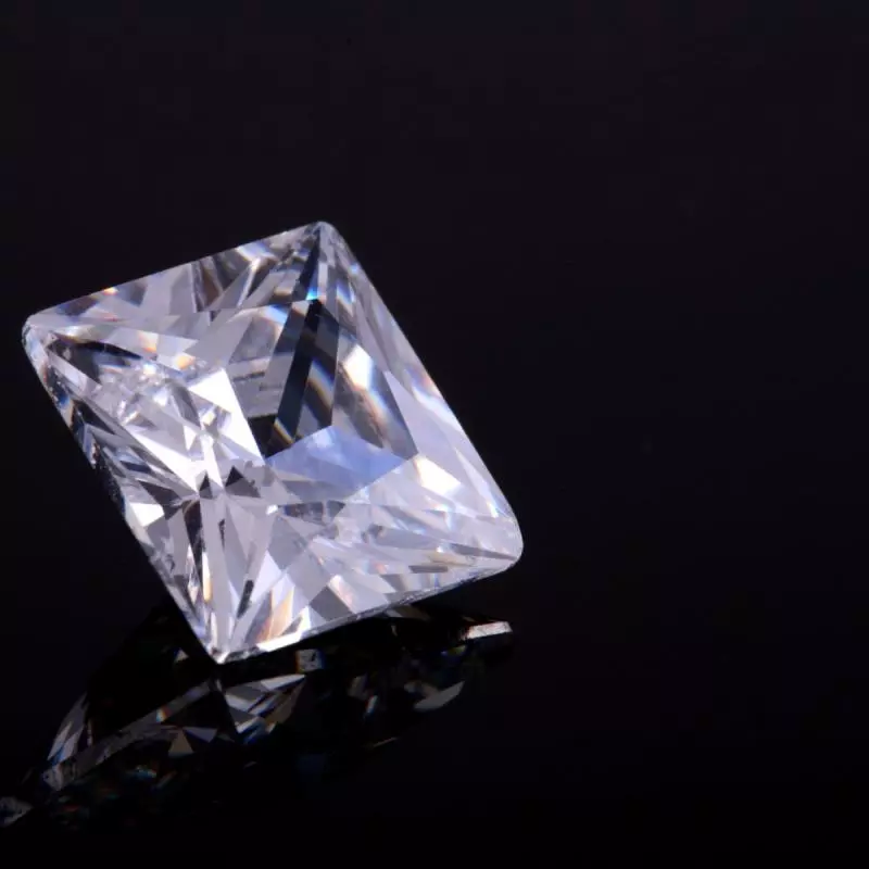 4. Princess Diamond Lebih Mudah Pecah